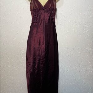 NWT Shirley of Hollywood Deep Burgundy Lace Nightgown